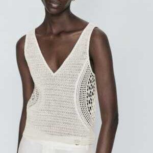 massimo dutti  ! v-neck crochet top - cream